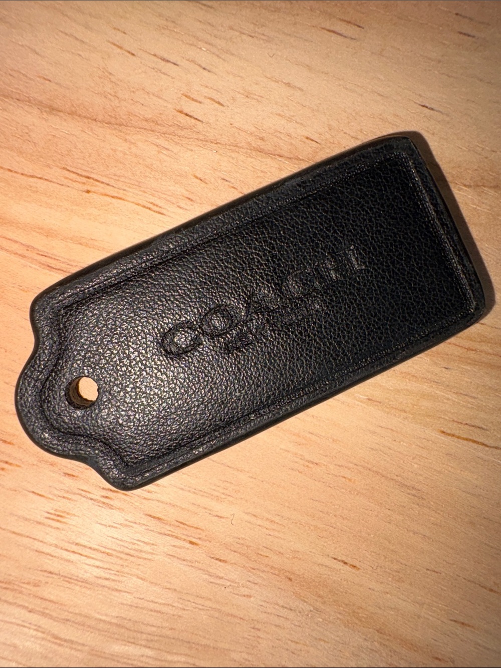 ๐ฏ authentic Coach Black Leather Key Tag - Picture 6 of 7